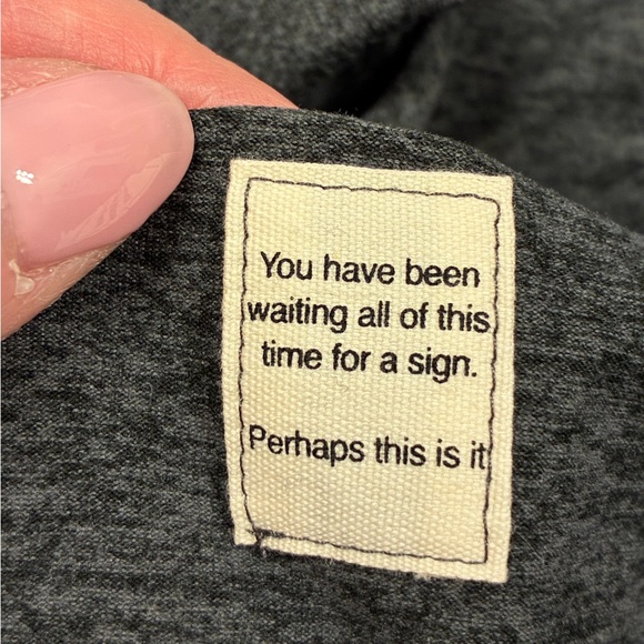 VUORI Halo Crew Long Sleeve Pullover Sweater Charcoal Heather Women’s Size Small - Picture 6 of 6